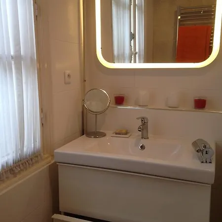 Apartment Longchamps *