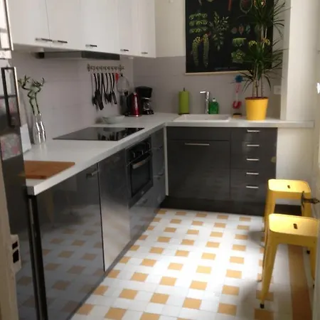 Apartment Longchamps